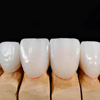 Biomimetic Dentistry in Prabhat Road Pune | Dixit Dental Clinic